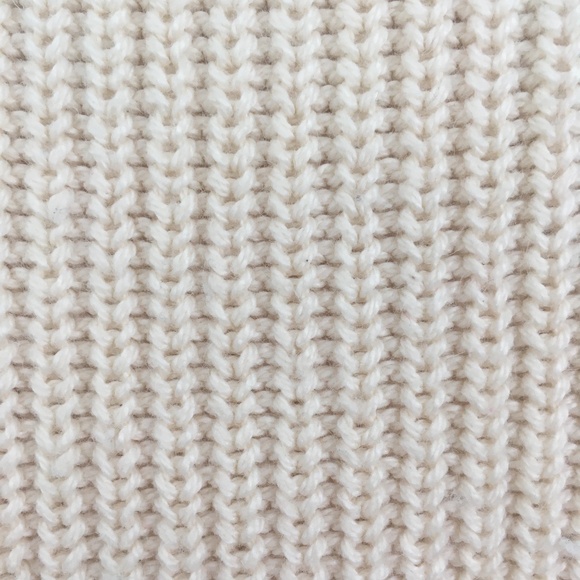 Forever 21 Cream Cable Knit Sweater - Picture 3 of 5